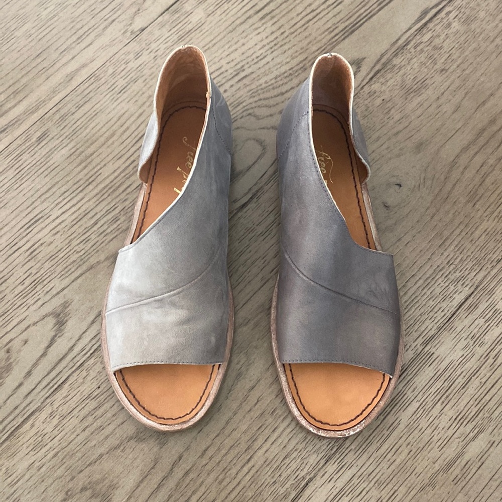 Free People Mont Blanc sandal. Size 36 1/2